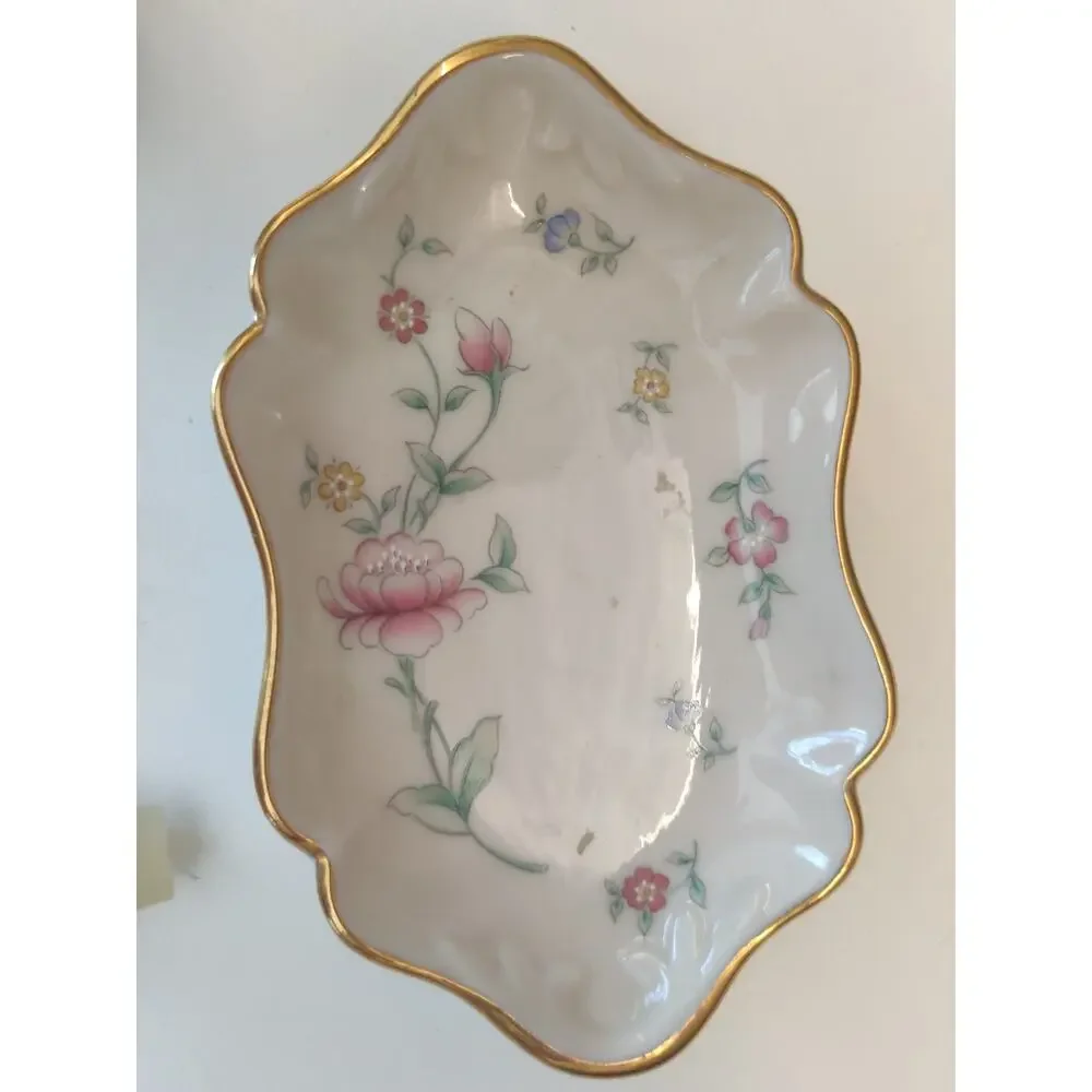 Lenox two piece cottage vanity set